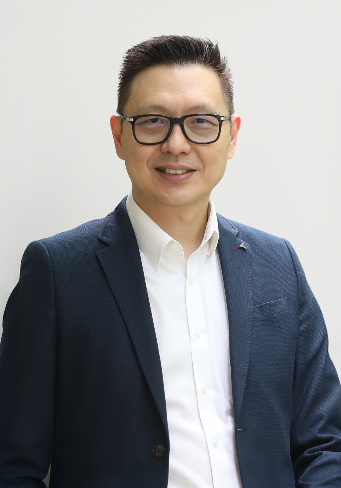 Alex Leow